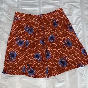 3 for 22! 💎 Forever 21 Skirt Floral